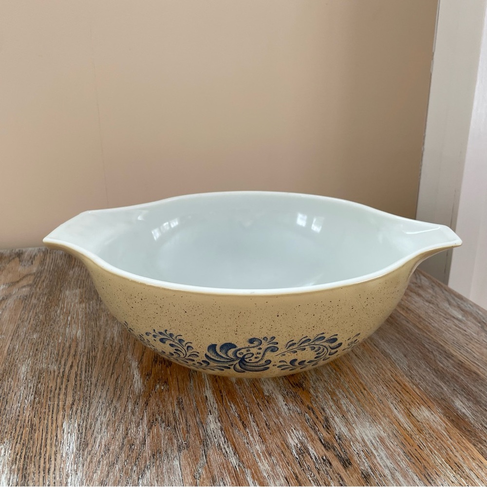 Vintage Pyrex Homestead Nesting Cinderella Bowl❤️ - Picture 3 of 12